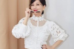 Zhao Yazhi glamorous and sexy photo in lace leather skirt