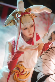 王者榮耀公孫離祈雪靈祝cos正片