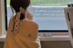 Beautiful and good-looking girls' back avatars