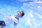 夏日泳池美女清新性感藍主題寫真