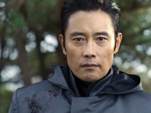 Lee Byung-hun (Huang In-ho) wallpaper