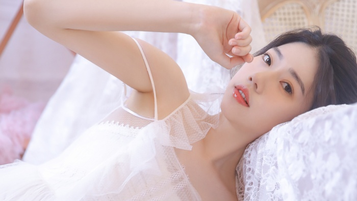 柔美性感美女写真壁纸