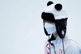 羽生結弦熊貓帽子電腦壁紙