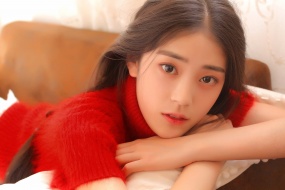 溫婉氣質美女性感寫真桌麵壁紙