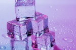 晶莹剔透的冰块图片素材壁纸