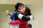 Zhang Changhong shoots men's 50m rifle three-position gold medal