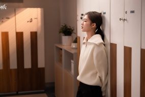 爱上特种兵李沁桌面壁纸