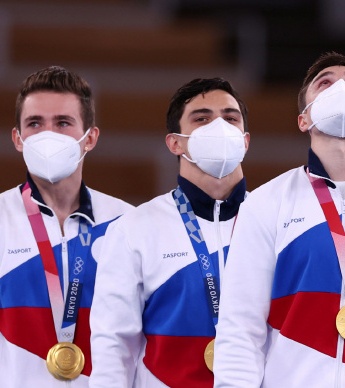 俄罗斯体操男团颁奖极清美图