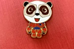 熊猫形象金属磁吸徽章