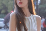 梨渦允允甜美少女手機壁紙