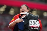 Wang Zheng women's hammer throw silver medal
