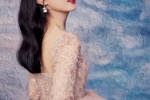 Zhao Liying sexy photo in pink sequined gauze skirt