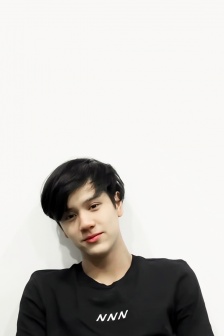 ohmnanon Thai actor mobile wallpaper