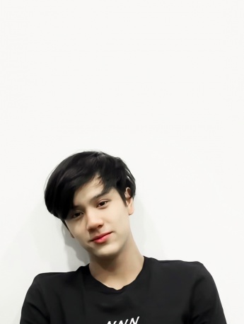 ohmnanon泰國男星手機壁紙