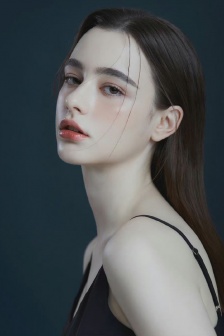 Photo album of Russian super fairy internet celebrity DashaTaran