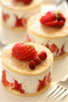 草莓蛋糕图片