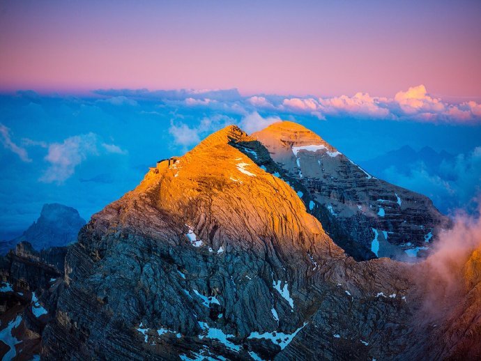 意大利多洛米蒂山脉图片