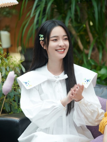 Lisa Minja《Daughters' Love 4》Pictures