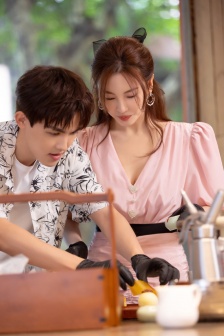 Zhang Yuqi and Li Bingxi《Daughters' Love 4》Second Issue Stills Pictures