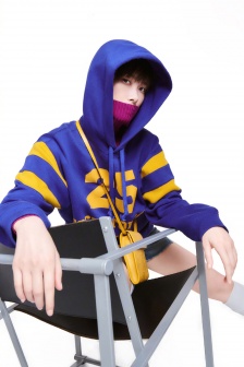 Li Yuchun sports style fashion sexy photo pictures