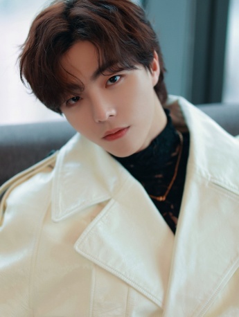 陳立農2021鳳凰網時尚之選圖片