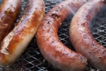 Delicious grilled sausage pictures desktop wallpaper