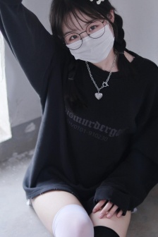 Bankou Xiaoxi's energetic girl mobile wallpaper