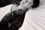 Wang Yibo short hair retro mobile wallpaper