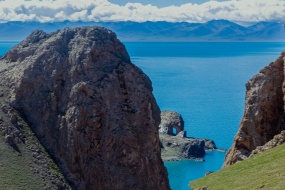 Holy elephant Tianmen scenery picture desktop wallpaper