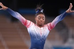 Biles women's balance beam final live high-definition photos