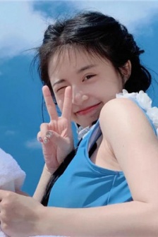 适合夏季的蓝色系女生头像图片