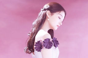 Guan Xiaotong's beautiful pictures and photos desktop wallpaper