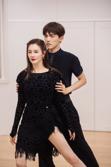 Zhang Yuqi and Li Bingxi《Daughters' Love 4》First Issue Stills Pictures