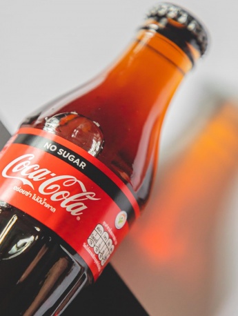 可口可樂創意手機壁紙