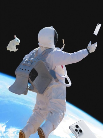 太空宇航員科幻風壁紙