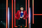Li Sidani cool photo in red jacket