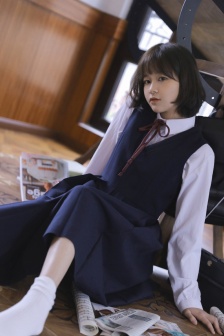 文静美女学生妹唯美学院制服写真