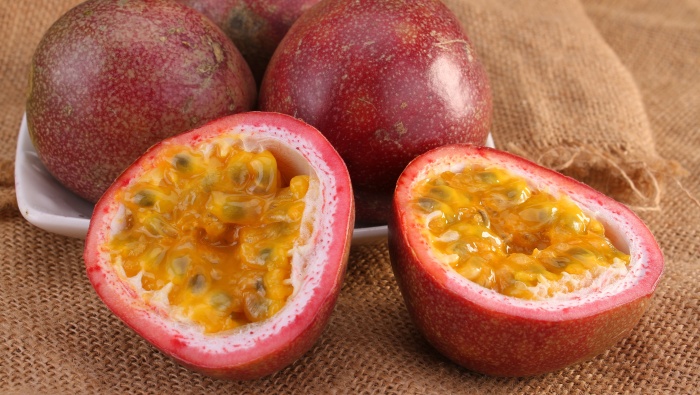 酸甜百香果图片桌面壁纸