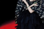 Jiang Yiyi fashion sexy photo pictures