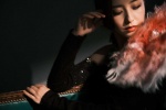 Tong Liya's fashion photo shoot with light and shadow atmosphere