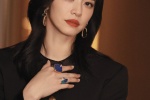 Yao Chen modern sexy photo in black dress