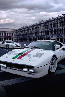 Ferrari 288GTO urban cool photos