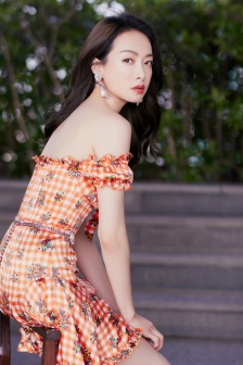 Song Qian's charming and sexy event photos and pictures