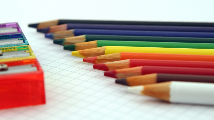 Colorful pencil poster material HD desktop wallpaper