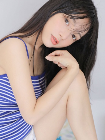 性感吊帶長腿美純欲繫寫真