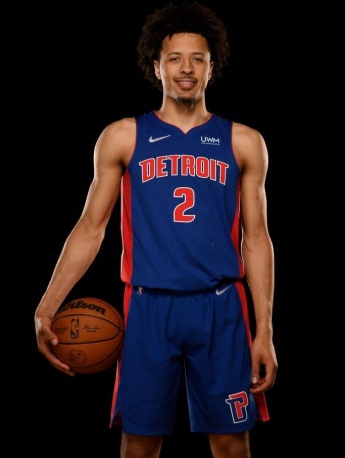 Cade Cunningham blue jersey photo