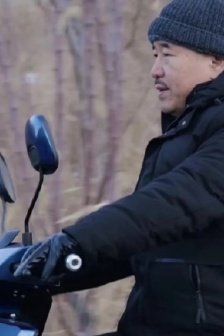 Liu Neng and Xie Guangkun couple's head portrait