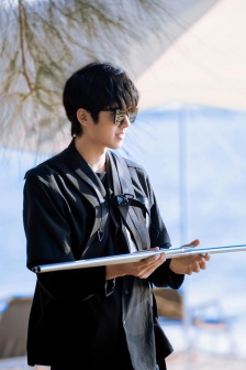 刘昊然弟弟高颜值手机壁纸