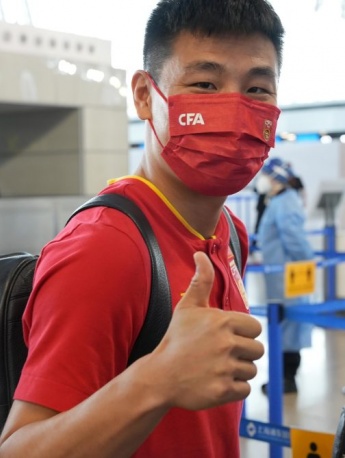 National football players UAE prepare for top 40 airport Reuters pictures