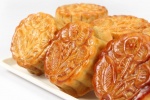 Mid-Autumn Festival delicious mooncake pictures desktop wallpaper